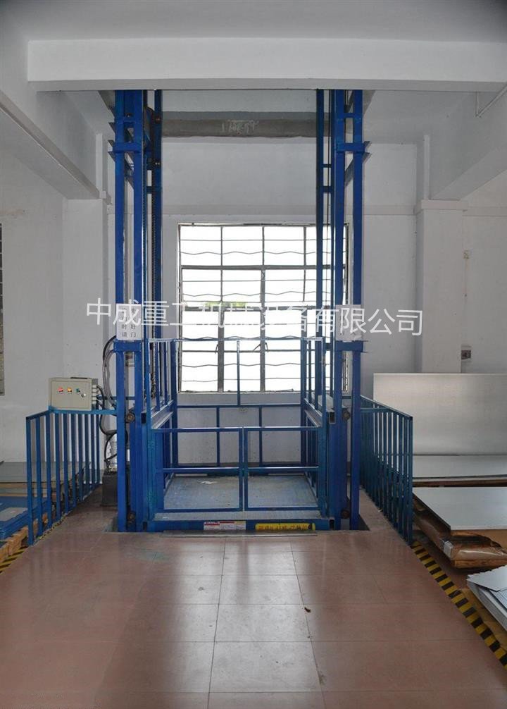 貴陽<a href='http://www.sjsx.com.cn/sclifter/' target='_blank'>升降機廠家</a>的電磁閥怎么維護
